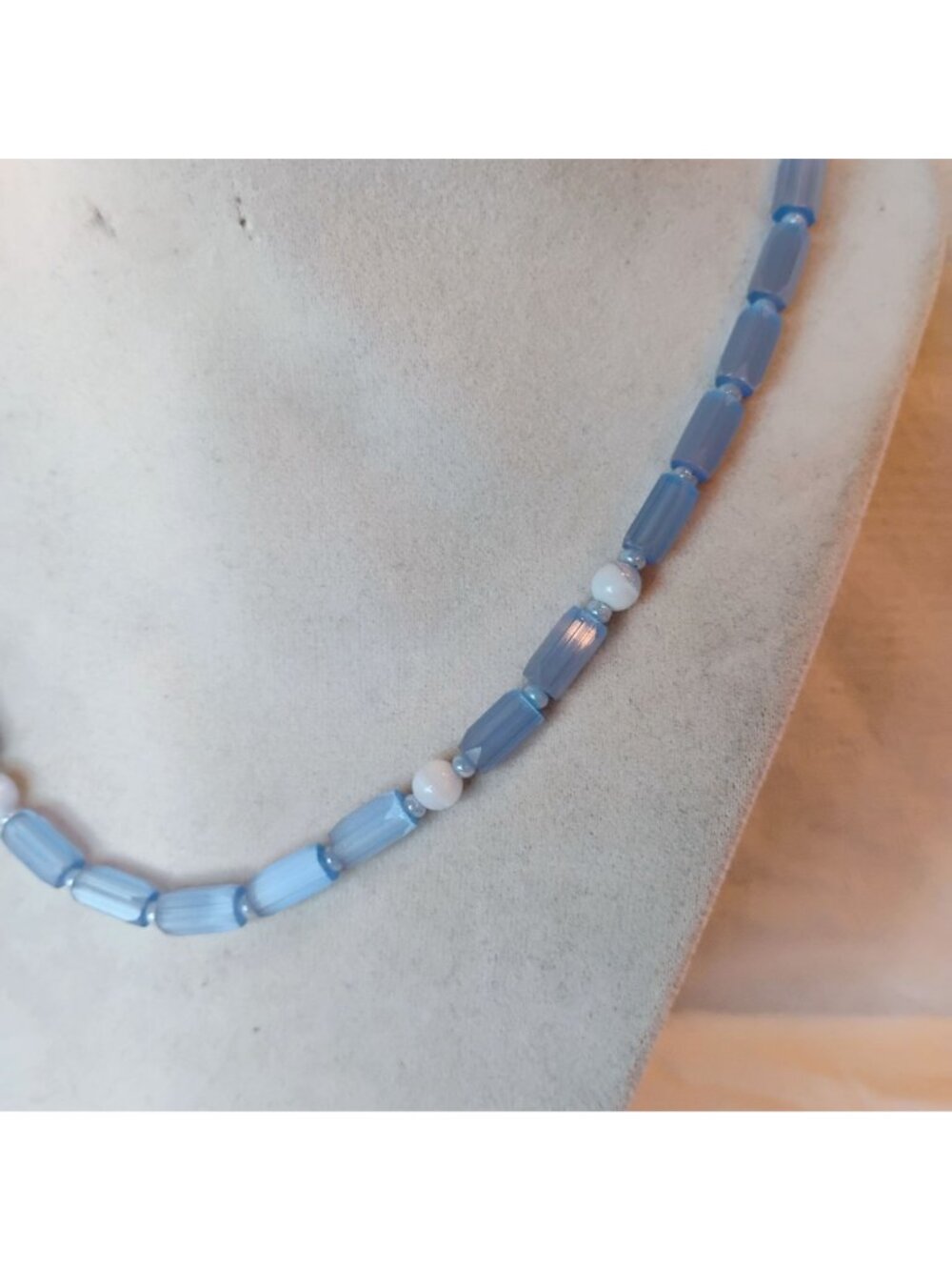 Vintage Art Deco Czech Faceted Blue Atlas Satin Art Glass Beaded Necklace 20" - Picture 2 of 7